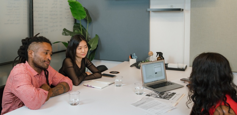 hr team discussing learning culture at the company