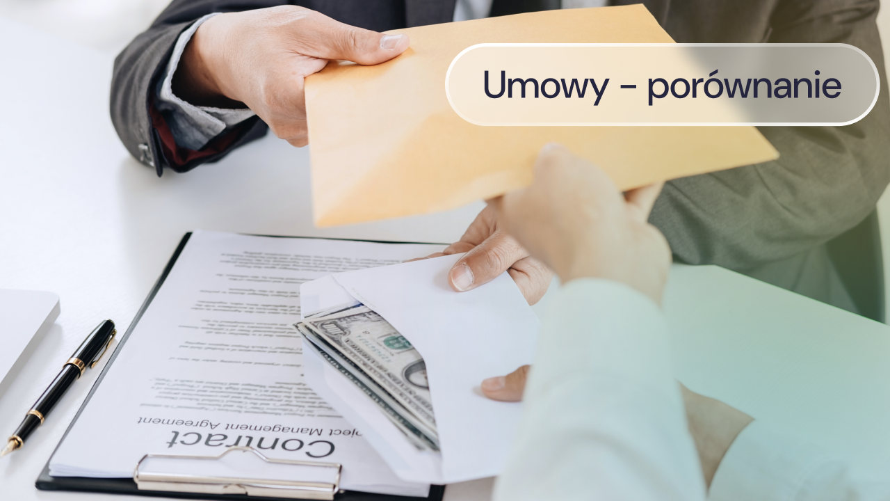 Osoba przekazuje kopertę z pieniędzmi nad dokumentem umowy.